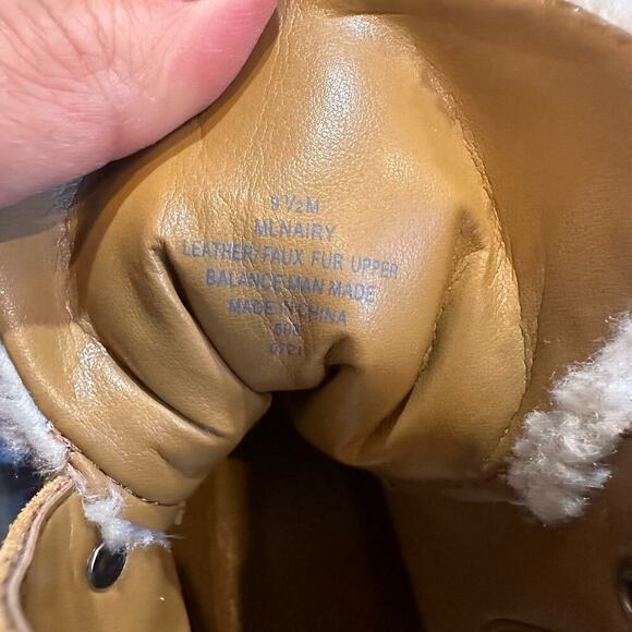 NEW Marc Fisher LTD Tan Suede Leather Nairy Hiking Boots, Sz 9.5M (JJ) - Picture 8 of 12